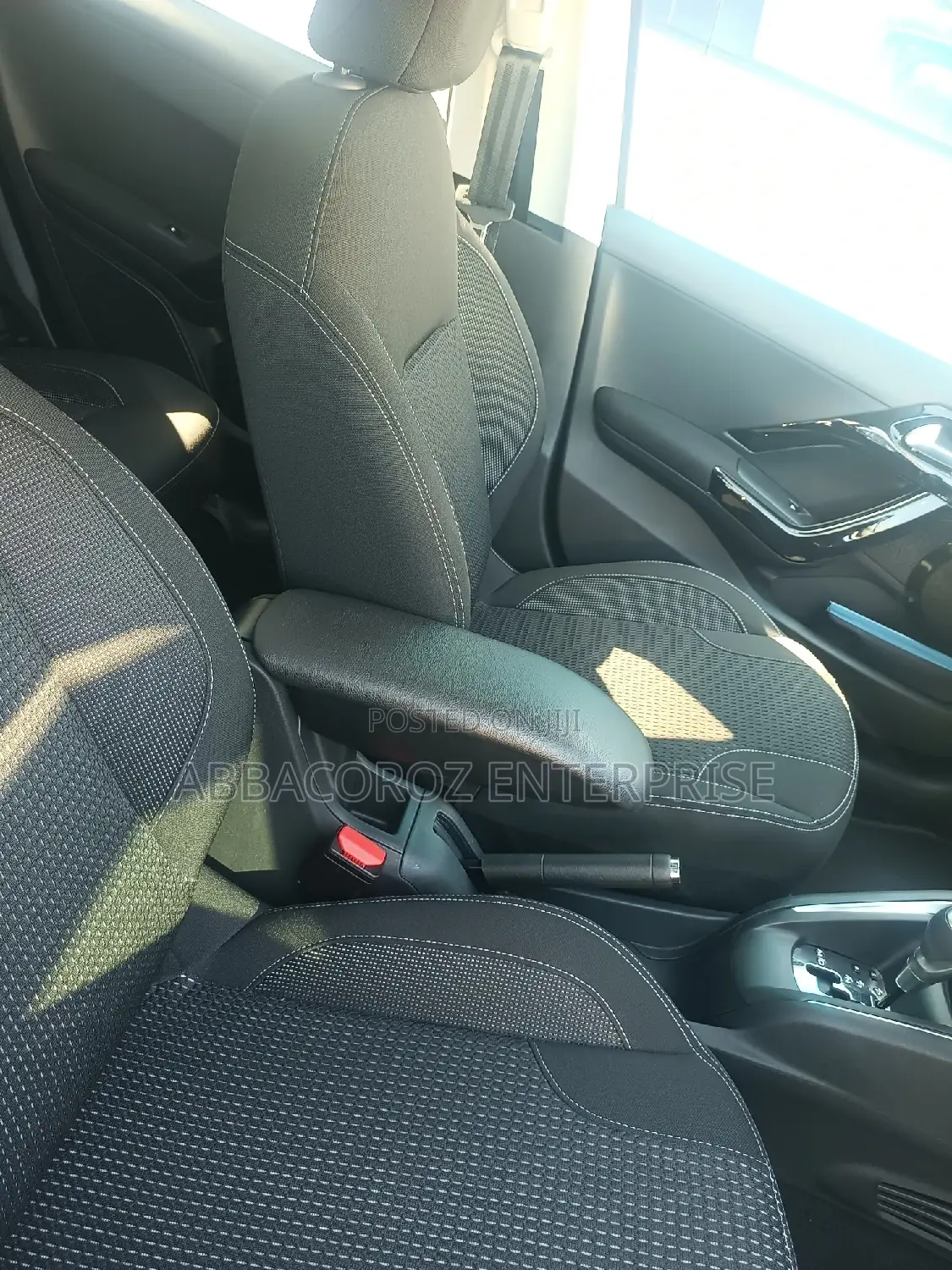 Peugeot 208 2016 White