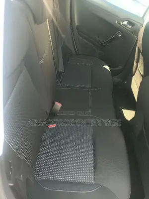 Peugeot 208 2016 White