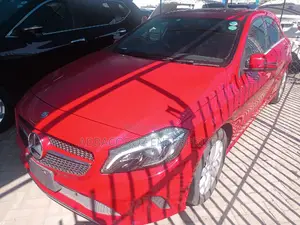 Mercedes-Benz A-Class 2016 Red