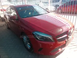 Mercedes-Benz A-Class 2016 Red