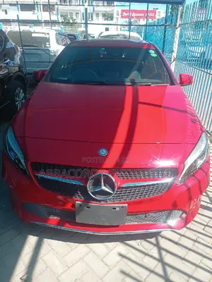 Mercedes-Benz A-Class 2016 Red