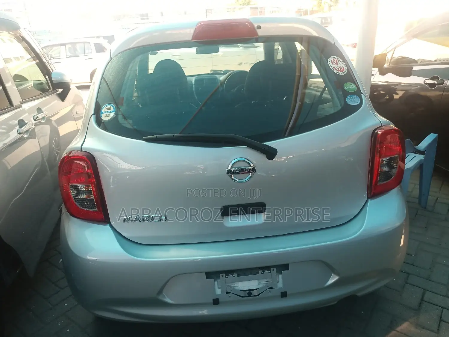 Nissan March 2016 Silver