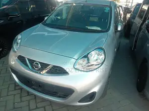 Nissan March 2016 Silver