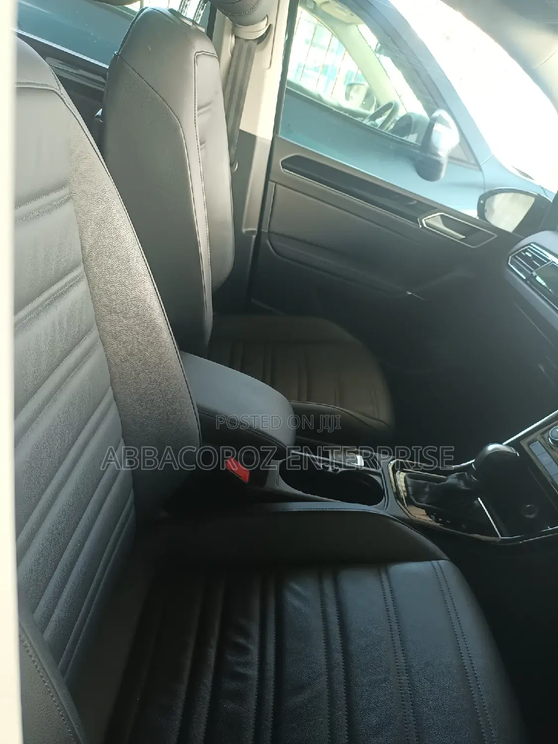 Volkswagen Touran 2016 Black