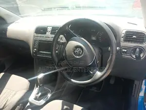 Volkswagen Golf 2016 Blue