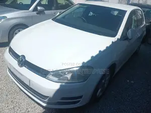 Volkswagen Golf 2016 White