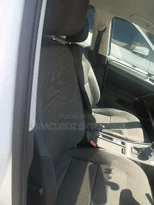 Volkswagen Golf 2016 White