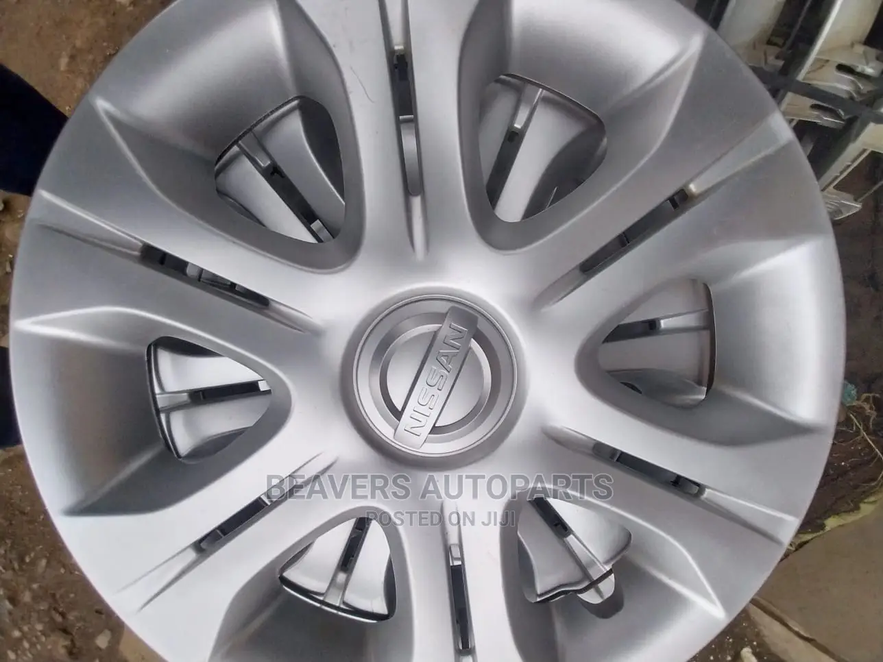 Nissan Wheel Caps