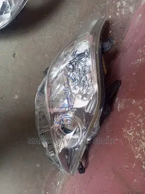 Toyota Alphard 2012 Zenon