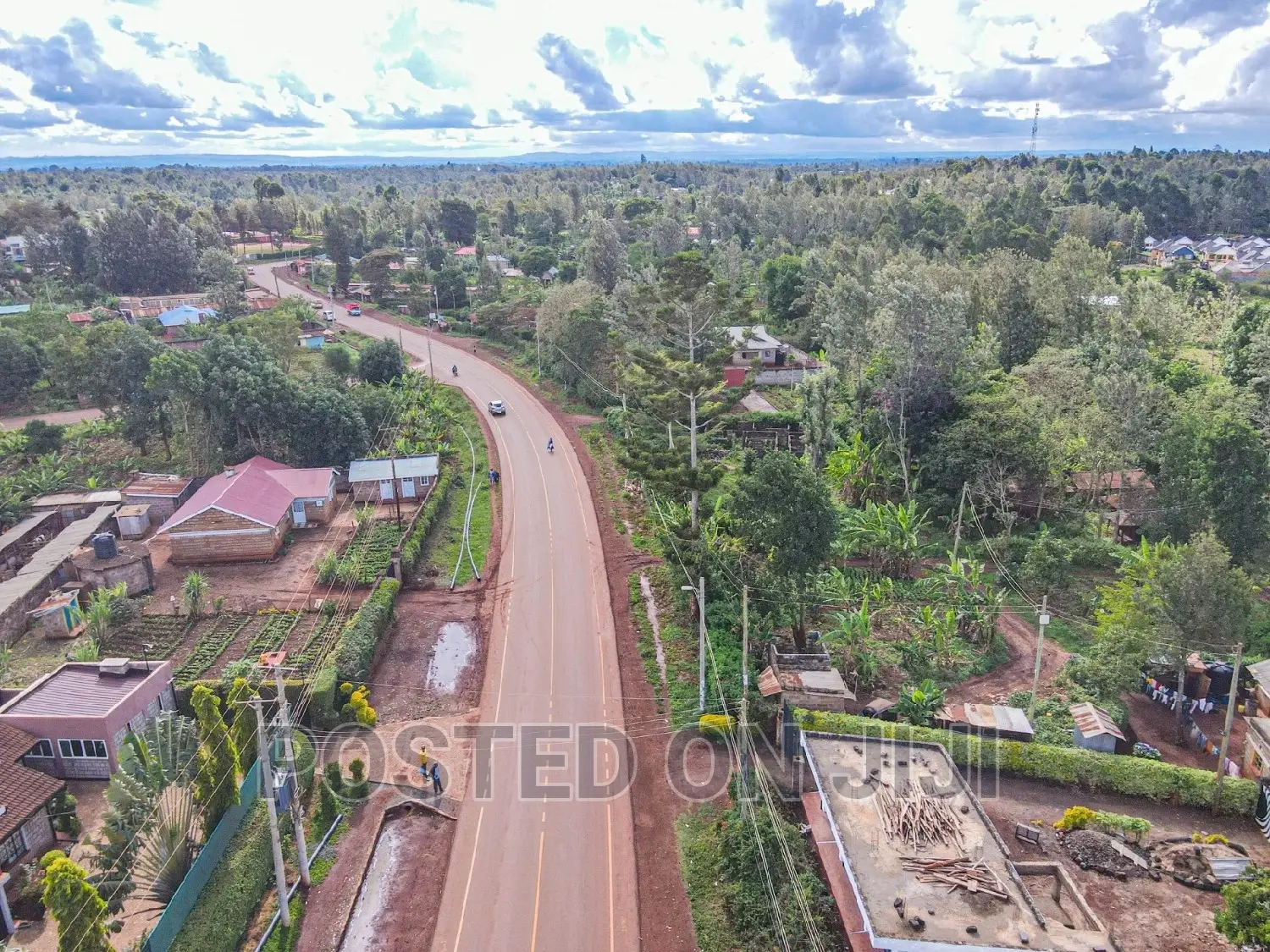 Kenyatta Road 10minutes From Exit 14' EK