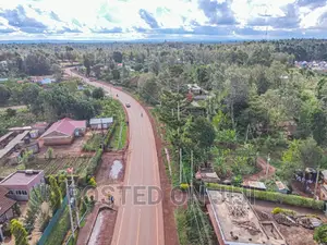 Kenyatta Road 10minutes From Exit 14' EK