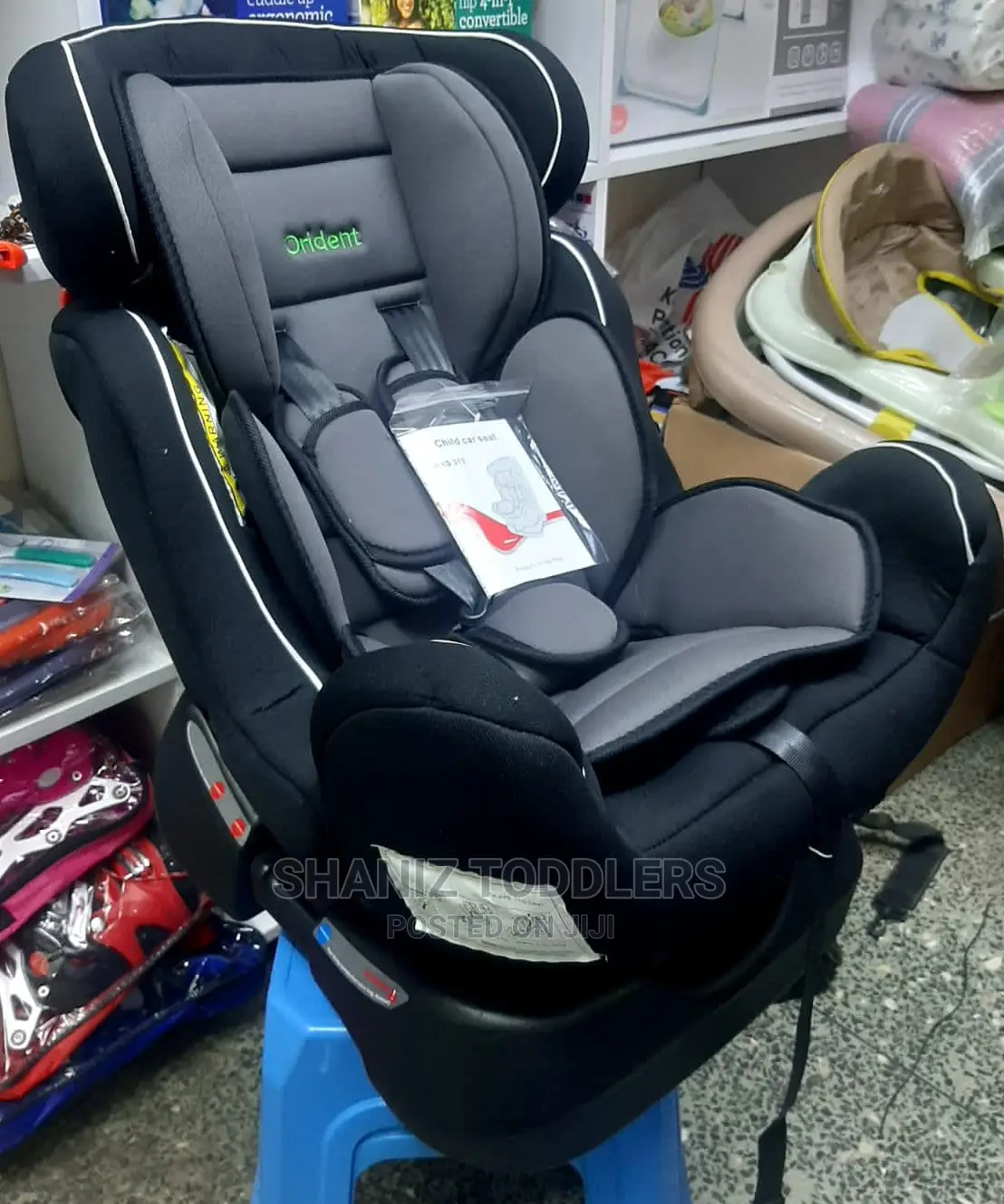 Baby Car Seat / Well Padded Car Seat