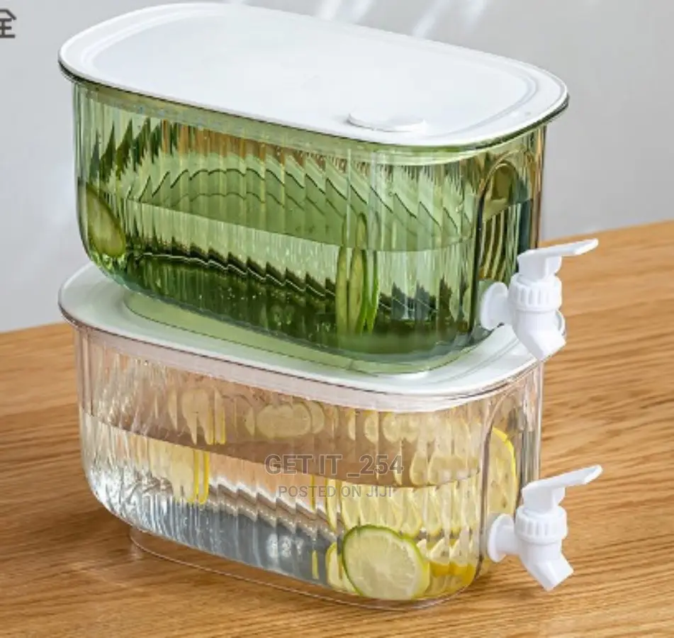 4 Litre Fridge Jugmaterial: Food Grade Acrylic And Silicone