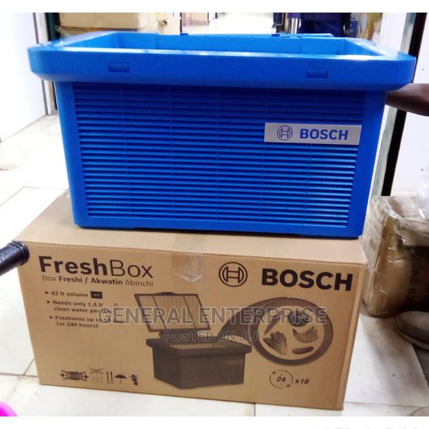 42 Litres Bosch Cooler Box - main view