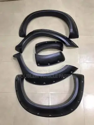 Fender Trim Liners Hilux Vigo 2004,2005,2006,2008 2012 2013