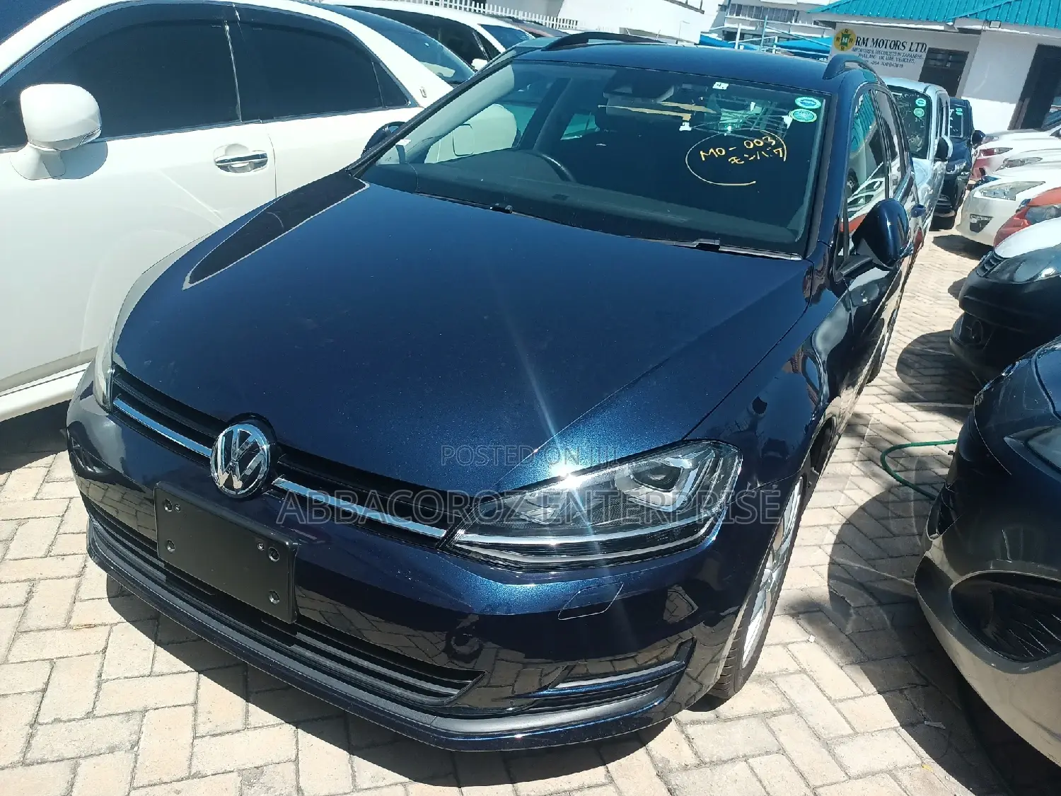 Volkswagen Golf 2016 Blue