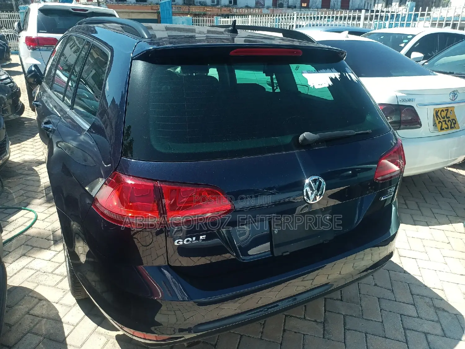 Volkswagen Golf 2016 Blue