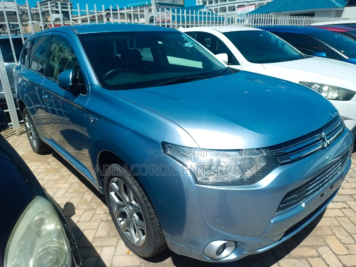 Mitsubishi Outlander 2016 Silver