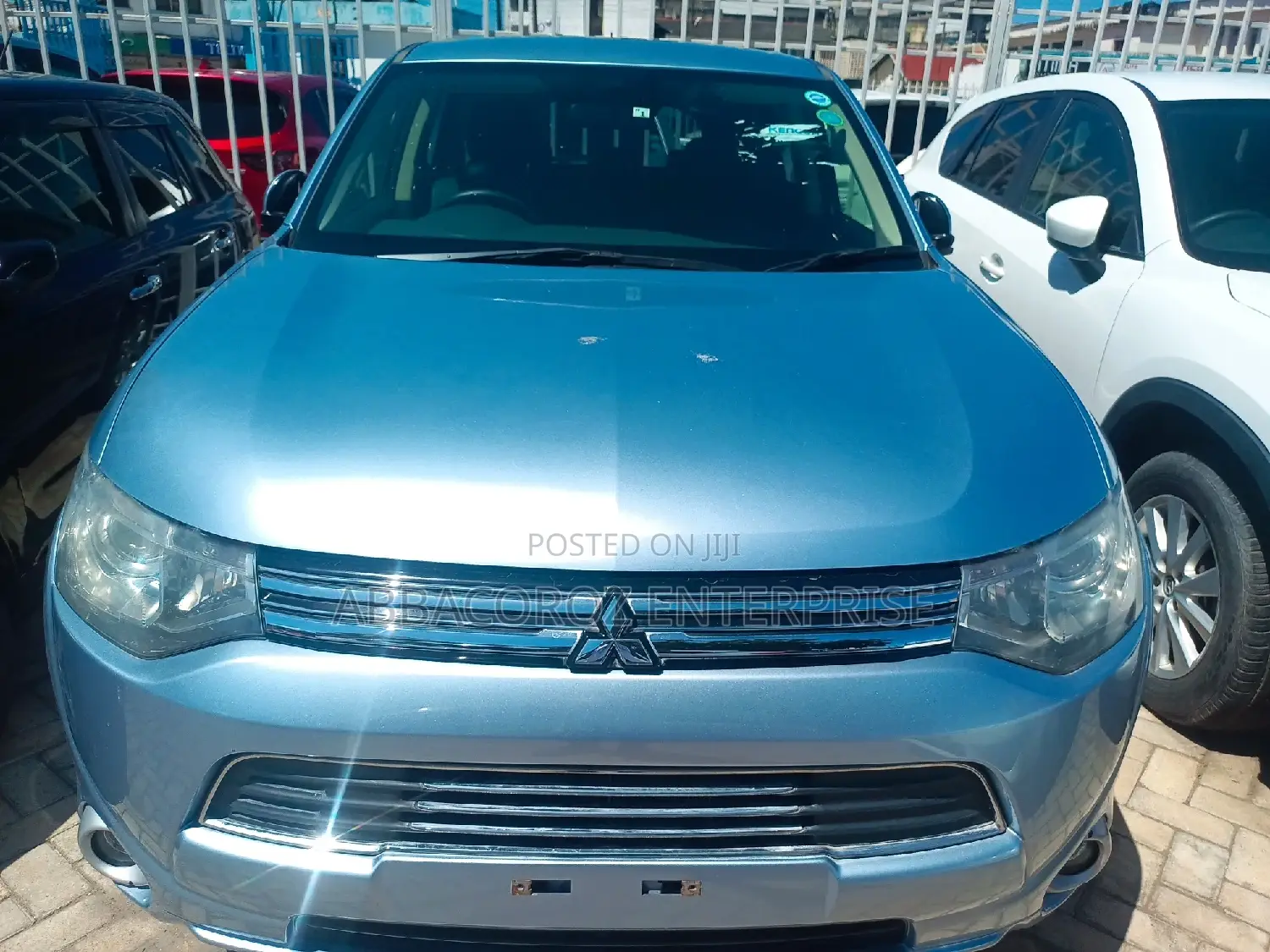 Mitsubishi Outlander 2016 Silver