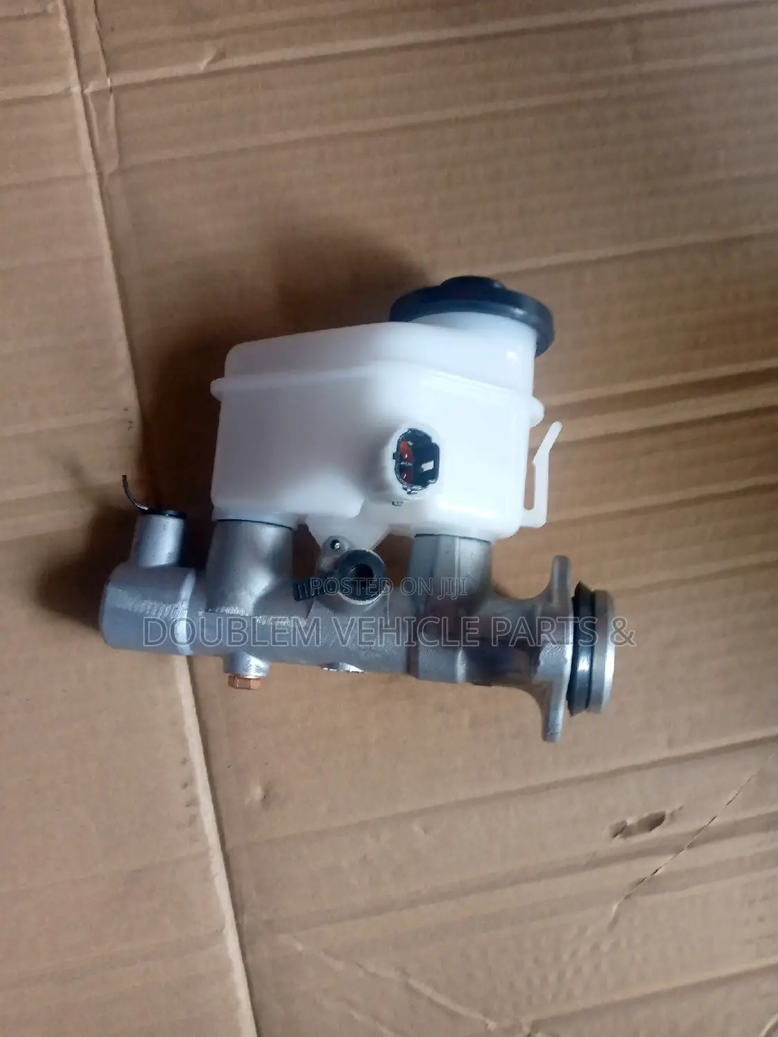 Brake Master Cylinder EE90,AE100,AE101, AE102,AE110,AE111