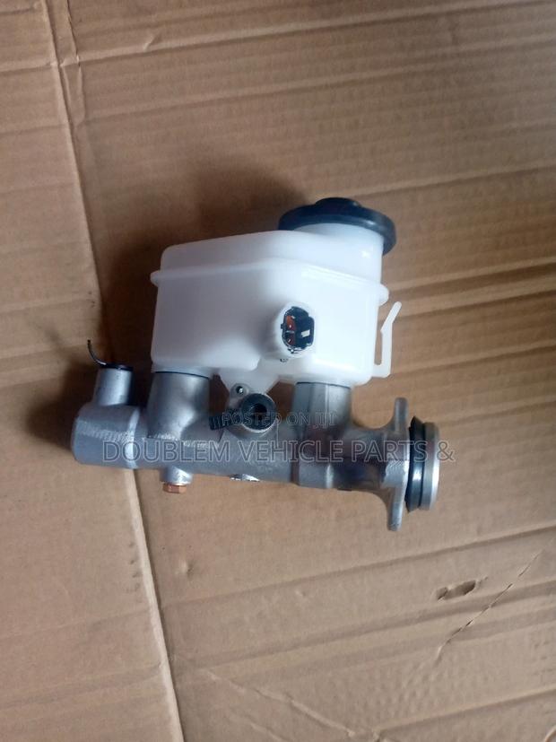 Brake Master Cylinder EE90,AE100,AE101, AE102,AE110,AE111 - thumbnail 4
