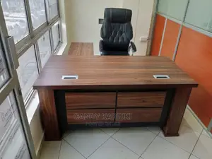 1.6m Executive Office Desk
