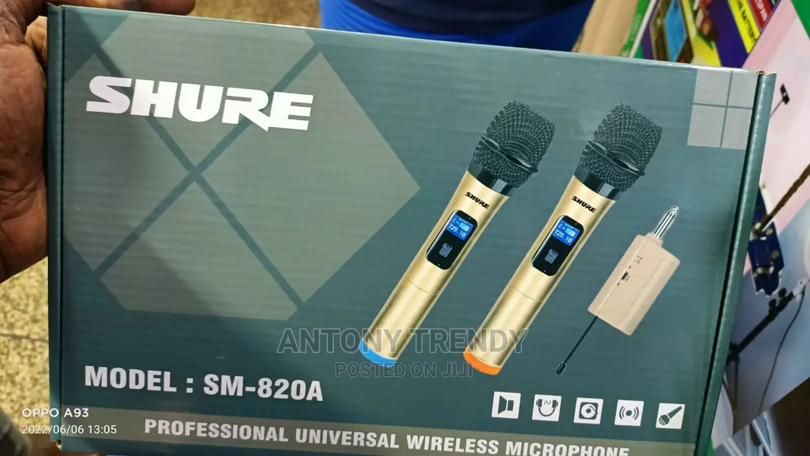 SM-820A Professionl Wireless Microphone