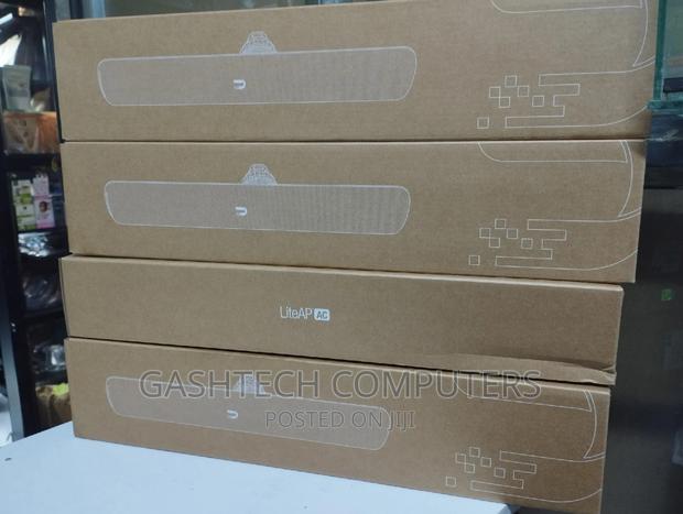 Brand New Ubiquiti Lap-120 Access Point - main view