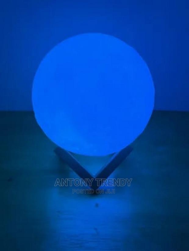 USB Rechargeable Dreamy 3D Star Moon Light