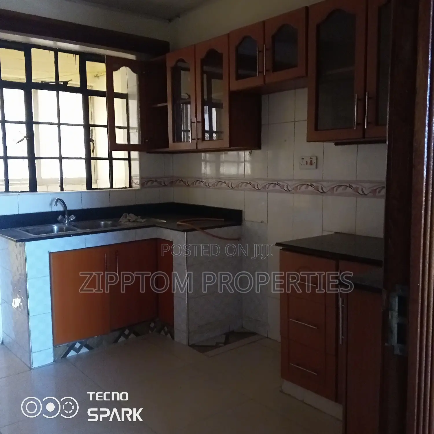 3bdrm Apartment in South B for rent