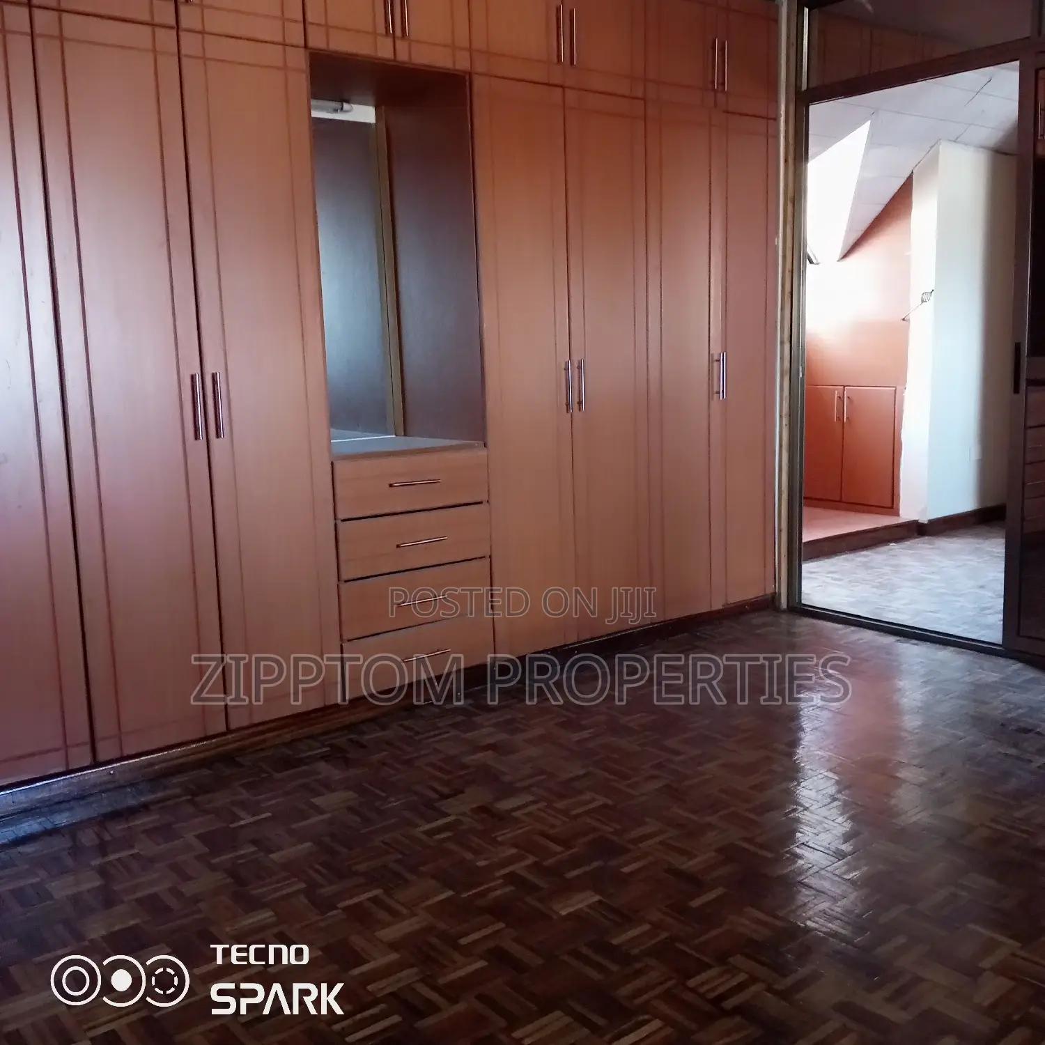 3bdrm Apartment in South B for rent