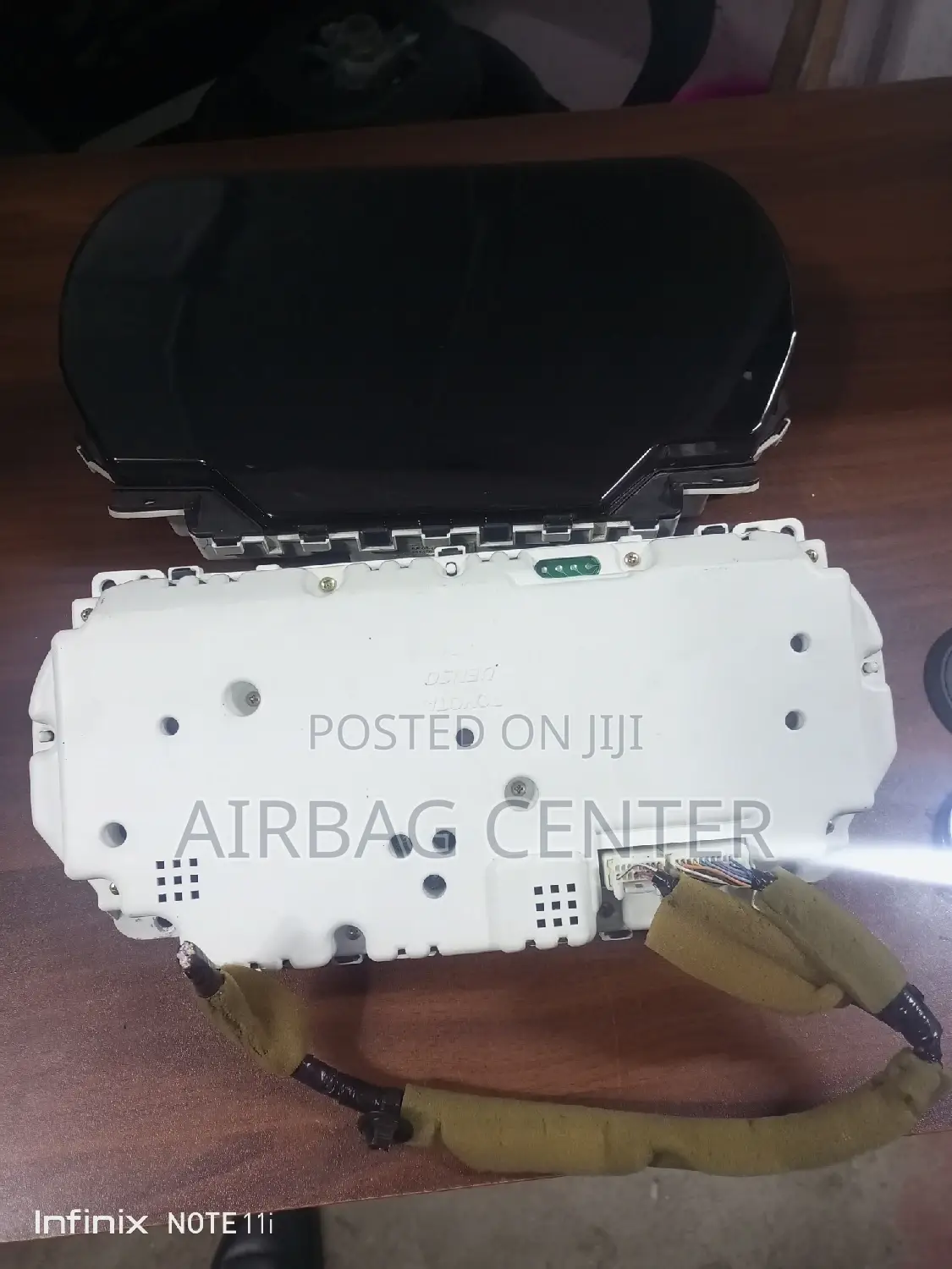 Harrier 240 Clock