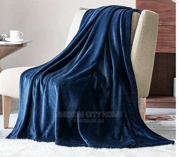 Plain Coral Fleece Throwblankets - thumbnail 4