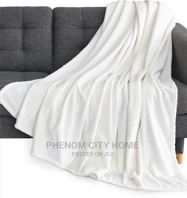 Plain Coral Fleece Throwblankets