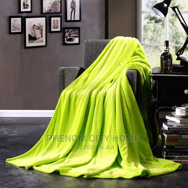 Plain Coral Fleece Throwblankets - thumbnail 6
