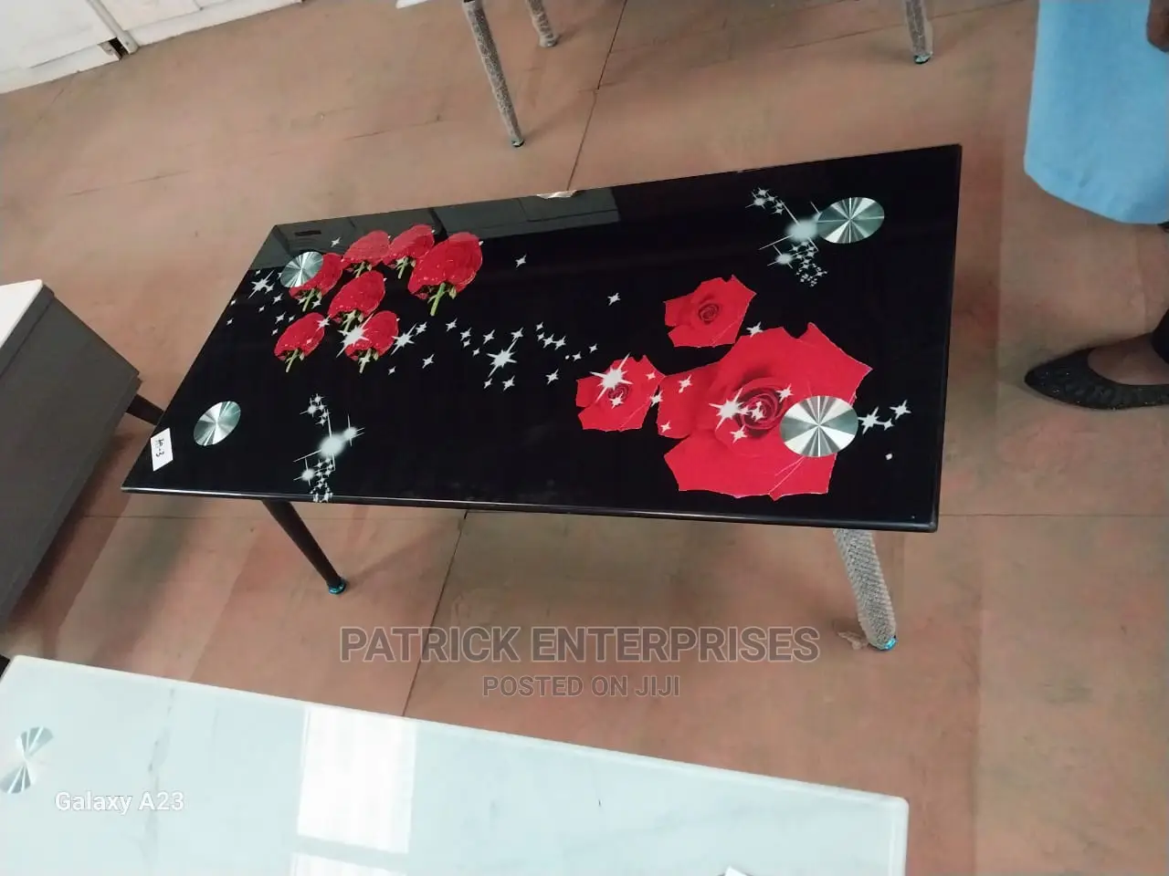 Morden Glass Coffee Table