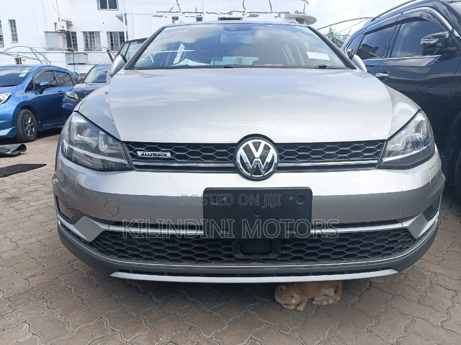 Volkswagen Golf Variant 2017 White