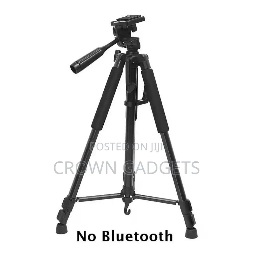 Black Tripod Mobile Phone and Camera Stand With Tilt