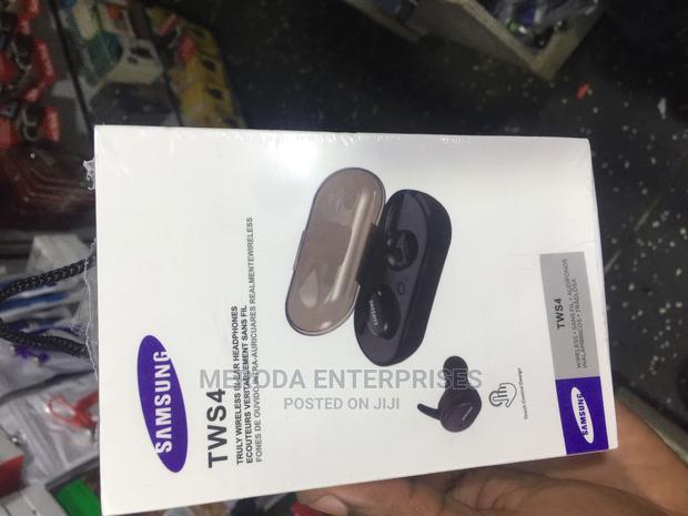 Samsung Truly Wireless Headsets Black - main view