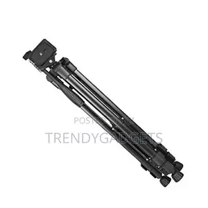 Lightweight Tripod, With Mobile Phone Holder Mount