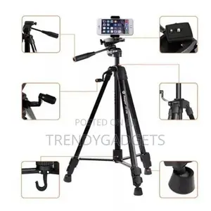 Lightweight Tripod, With Mobile Phone Holder Mount
