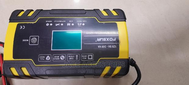 New 12/24v Battery Charger - thumbnail 4