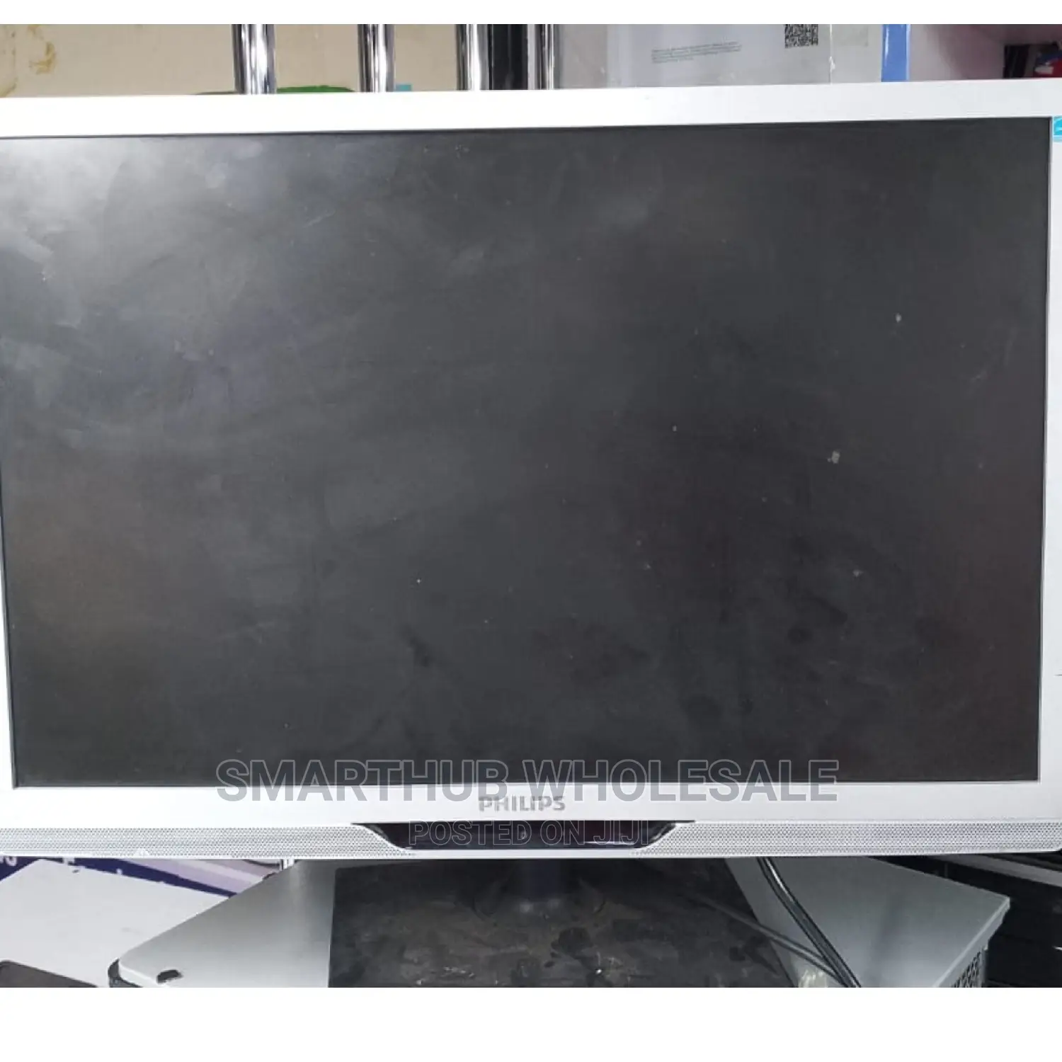 22 Inches Desktop Monitor