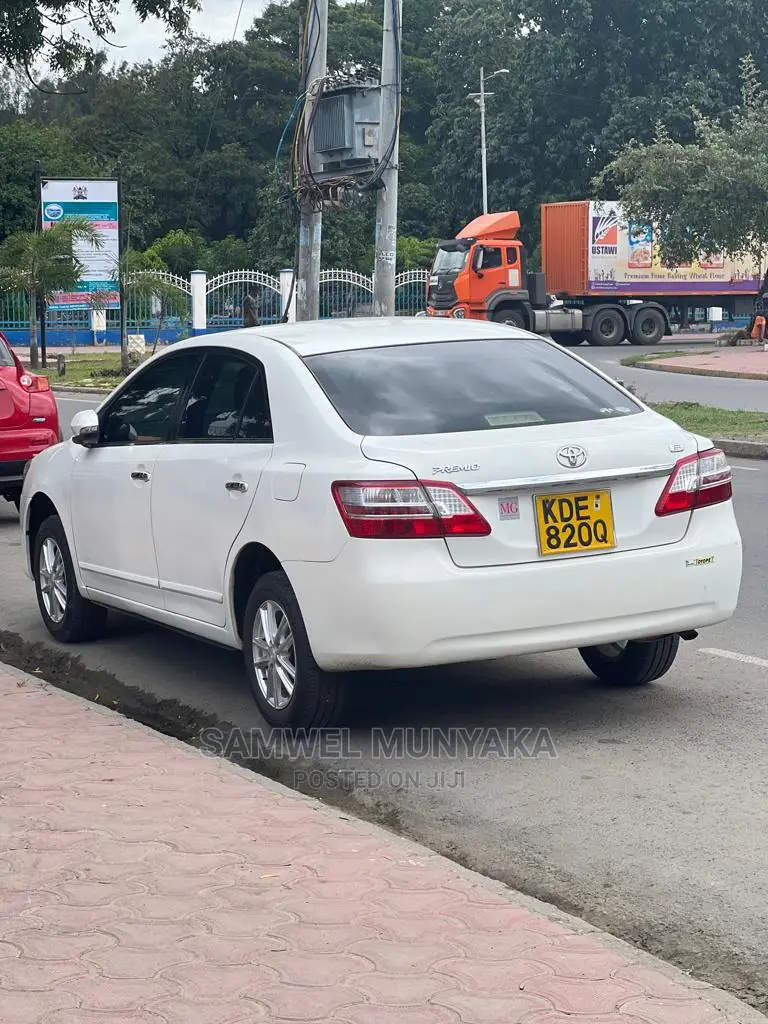Toyota Premio 1.5 FWD 2014 Pearl