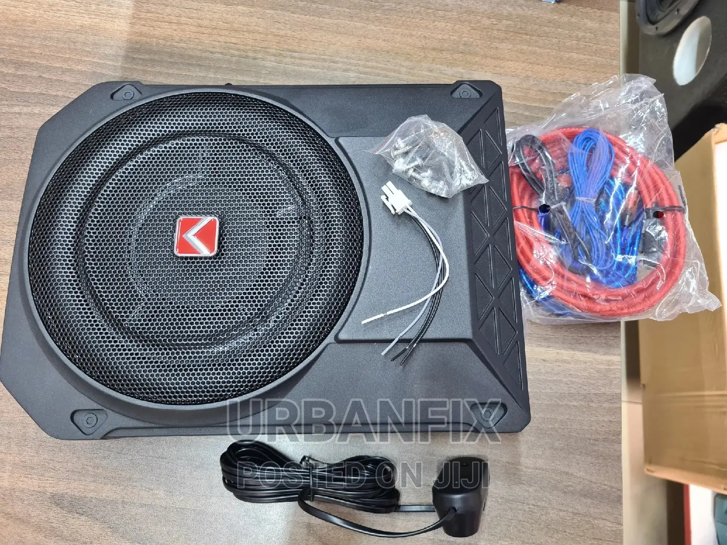 800 Watts 10 Inch Powered Swift Underseat Subwoofer