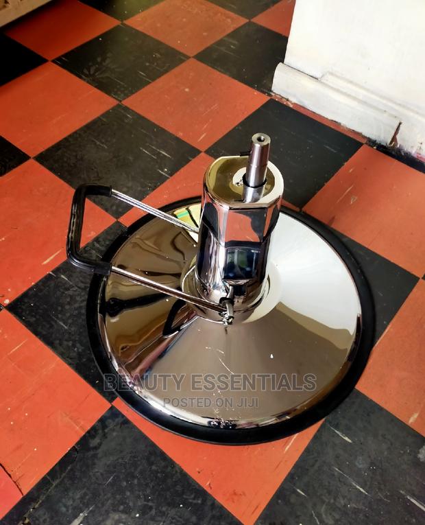 Barber Chair Base Complete - main view