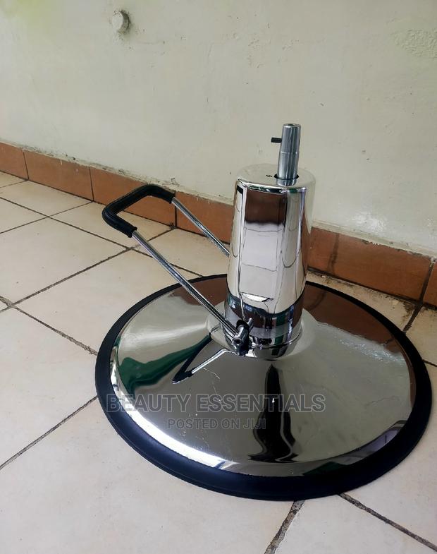 Biggest Barber Chair Base/ Hydraulis - main view