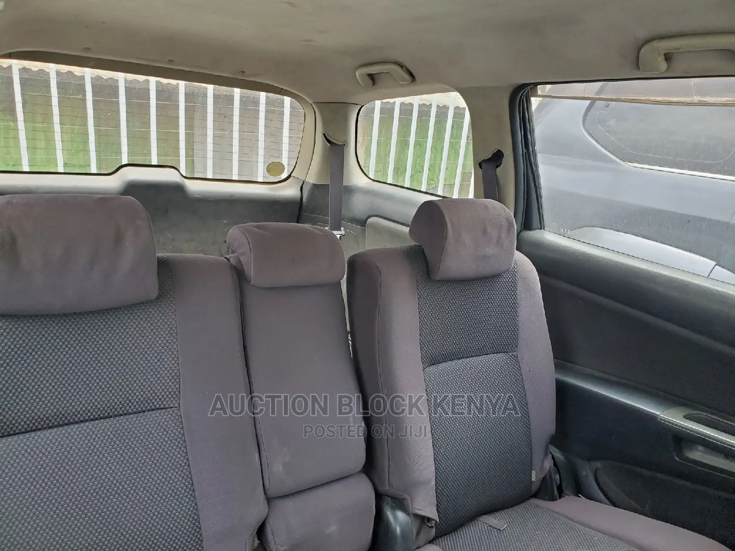 Toyota Wish 2004 Blue