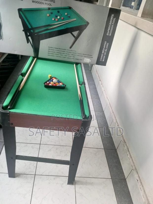 Pool Table: Home Use Pool Table