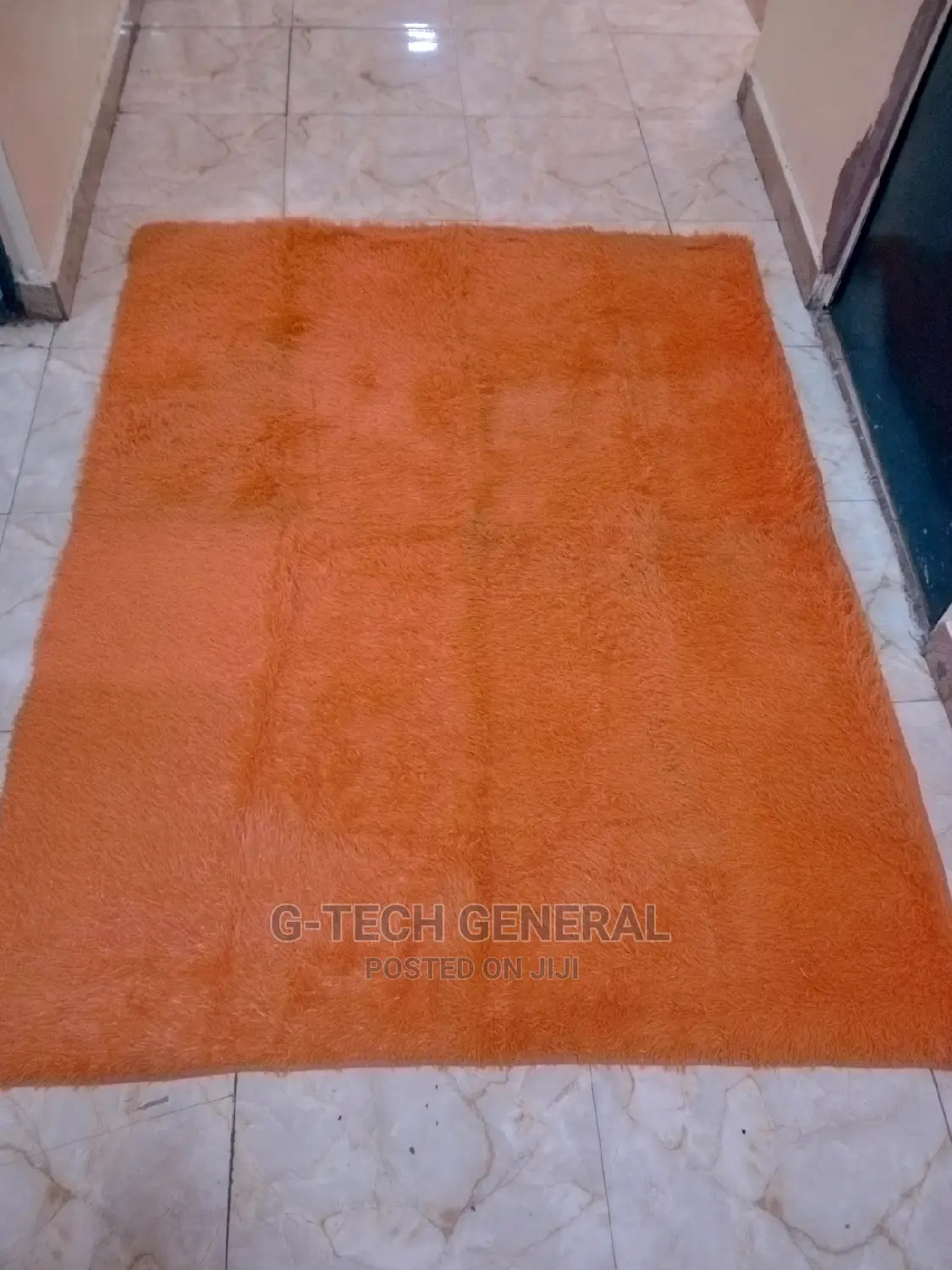Fluffy Carpet 5*8 Brand New(All Colors Available)